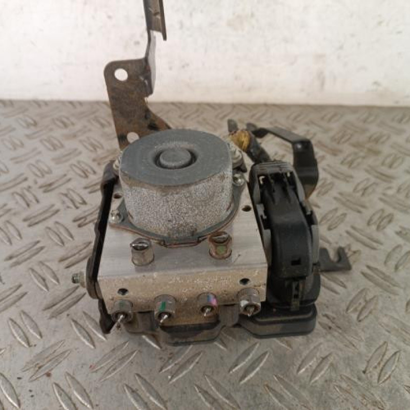 Bloc ABS (freins anti-blocage) RENAULT CLIO 4