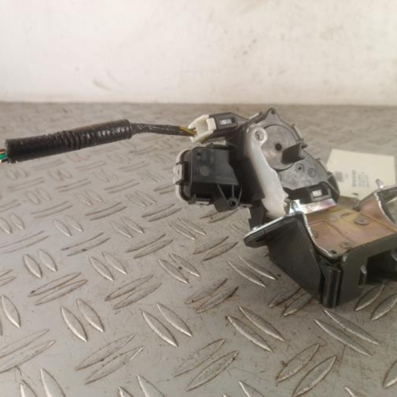 Serrure de hayon MAZDA CX5 1