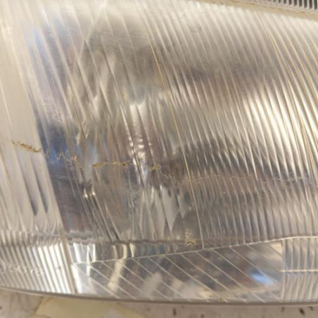Optique avant principal droit (feux)(phare) PEUGEOT 106