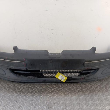 Pare choc avant PEUGEOT 106 Photo n°1