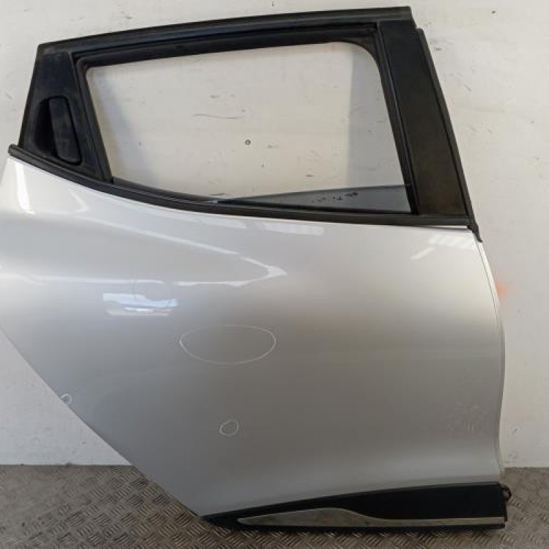 Porte arriere droit RENAULT CLIO 4