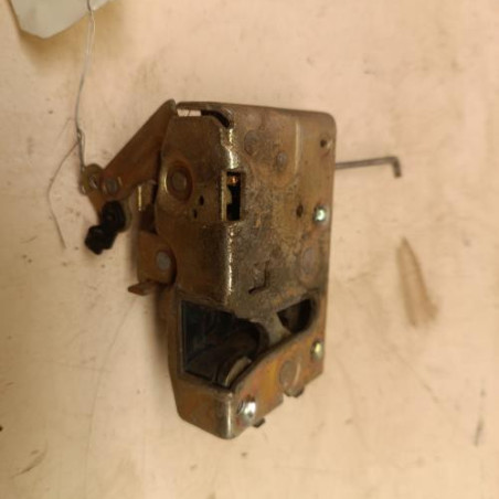 Serrure avant droit CITROEN SAXO