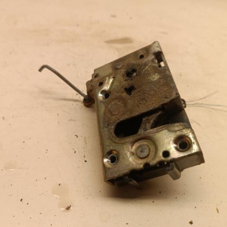Serrure avant gauche CITROEN SAXO