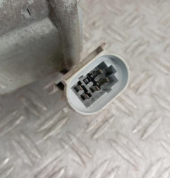 Moteur essuie glace avant RENAULT CLIO 2 Photo n°4