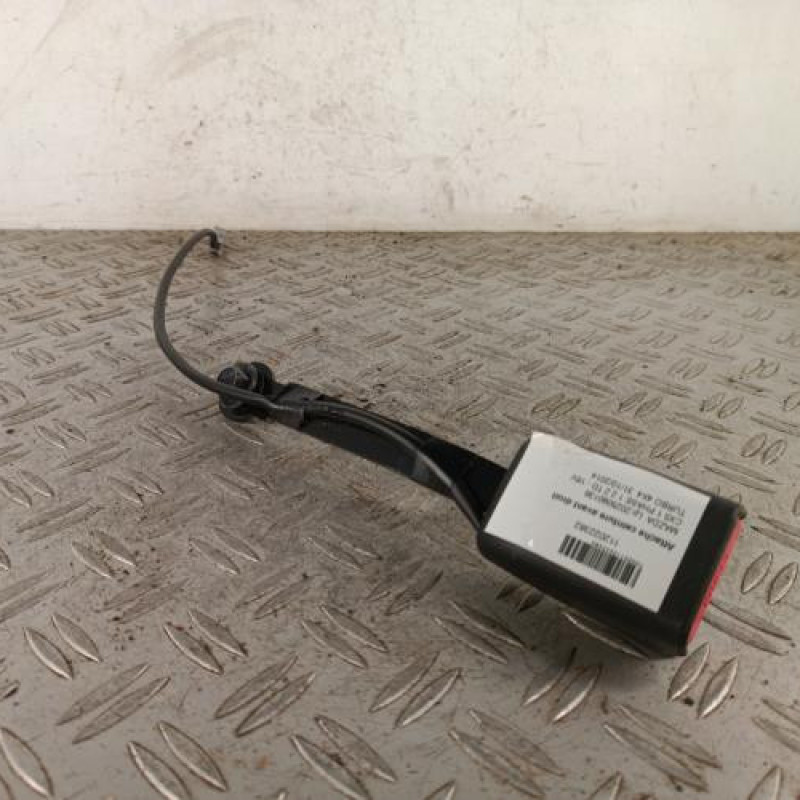 Attache ceinture avant droit MAZDA CX5 1