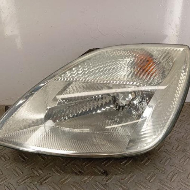 Optique avant principal gauche (feux)(phare) FORD FIESTA 5