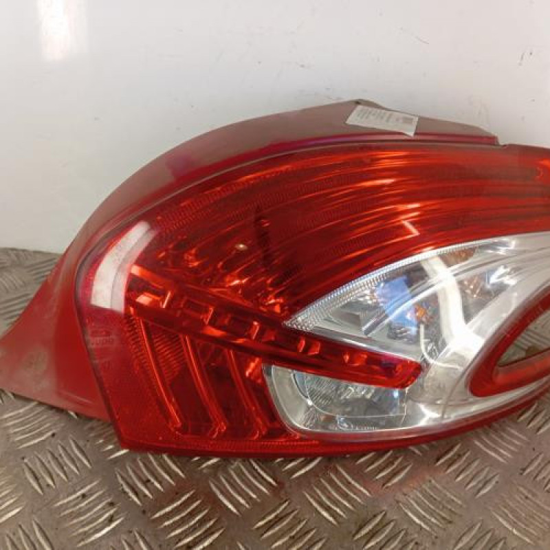 Feu arriere principal droit (feux) PEUGEOT 208 1