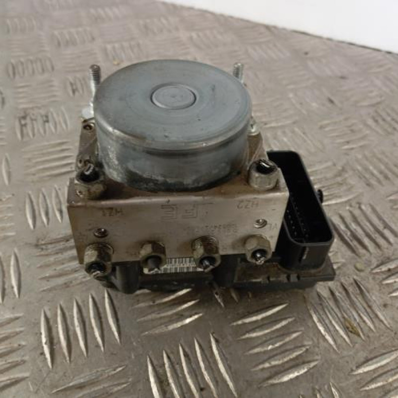 Bloc ABS (freins anti-blocage) OPEL CORSA D