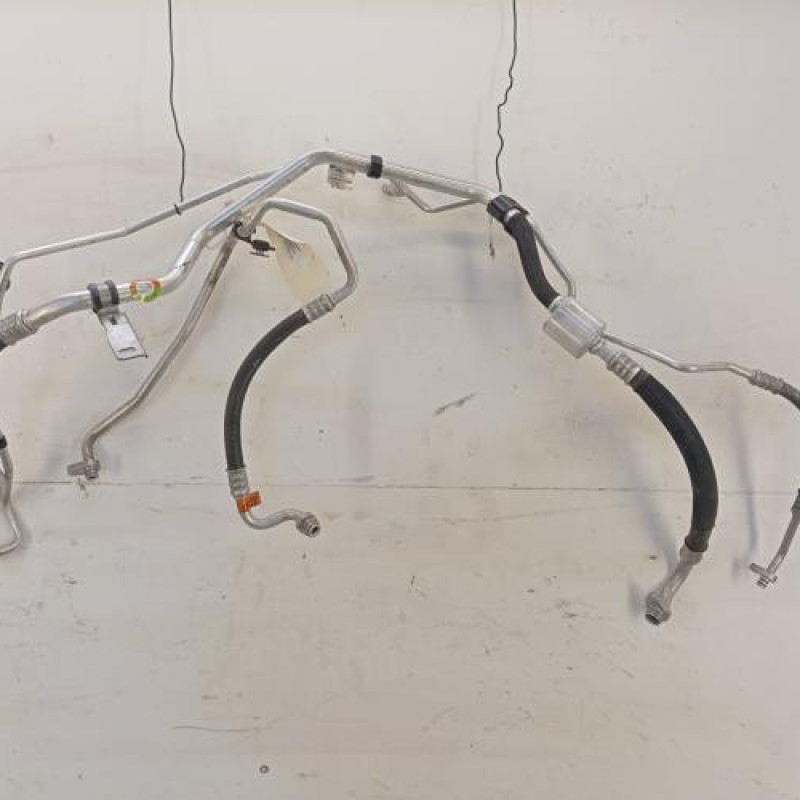 Tuyau de climatisation PEUGEOT 208 1