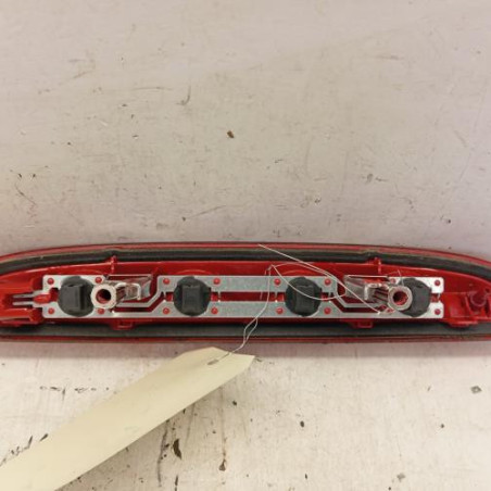 Feu arriere stop central PEUGEOT 208 1