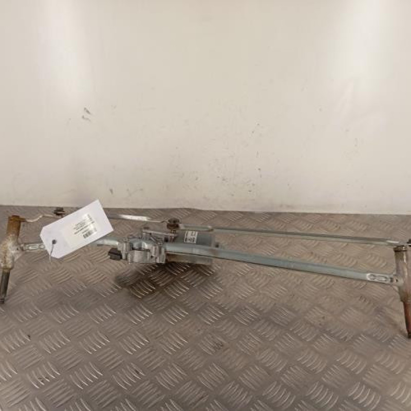 Moteur essuie glace avant RENAULT MASTER 3