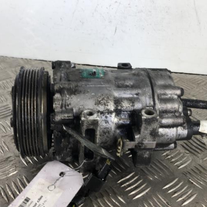 Compresseur clim VOLVO V 50