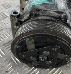 Compresseur clim VOLVO V 50 Photo n°4