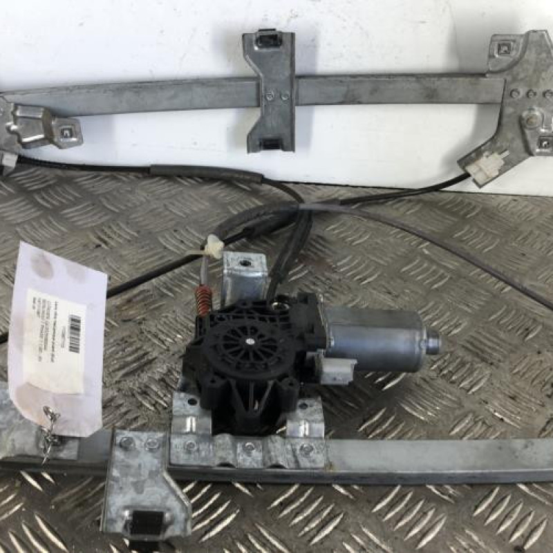 Leve vitre mecanique avant droit CITROEN BERLINGO 1
