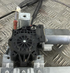 Leve vitre mecanique avant droit CITROEN BERLINGO 1