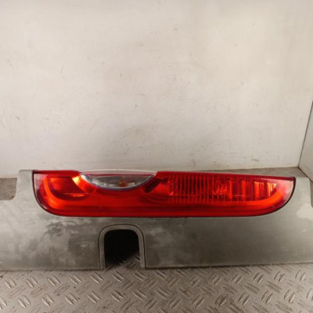Feu arriere principal droit (feux) RENAULT TRAFIC 2 Photo n°1
