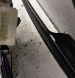 Leve vitre electrique avant droit CITROEN C4 GRAND SPACETOURER Photo n°3