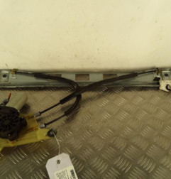Leve vitre electrique avant droit RENAULT MASTER 3 Photo n°1