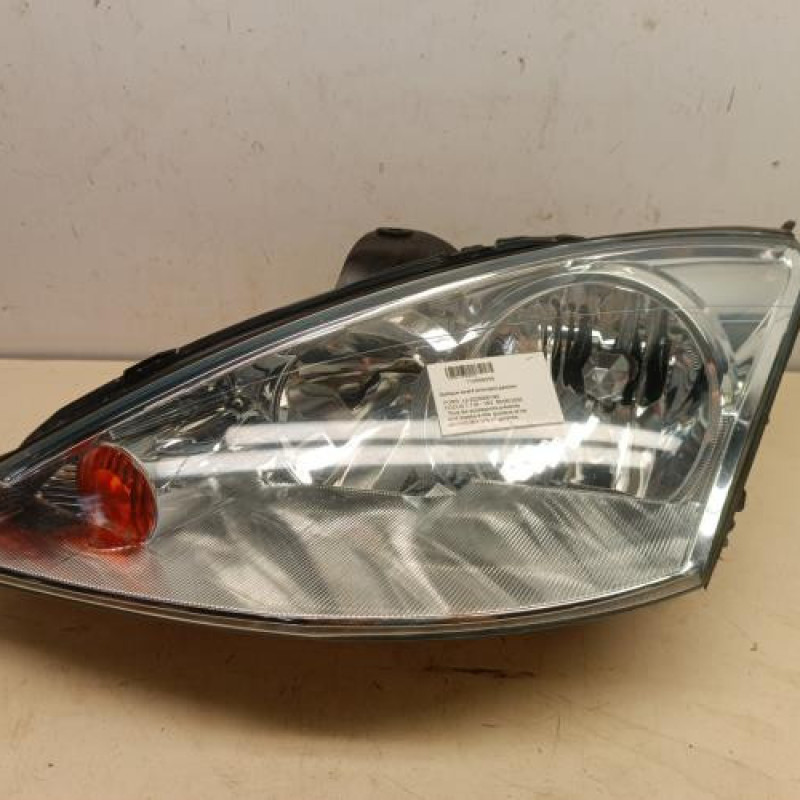 Optique avant principal gauche (feux)(phare) FORD FOCUS 1