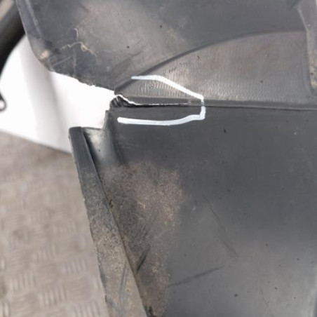 Pare boue avant droit RENAULT LAGUNA 2
