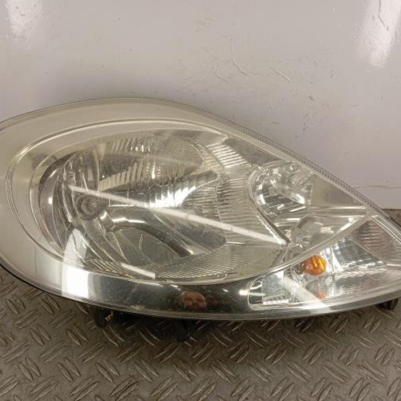Optique avant principal droit (feux)(phare) RENAULT TRAFIC 2