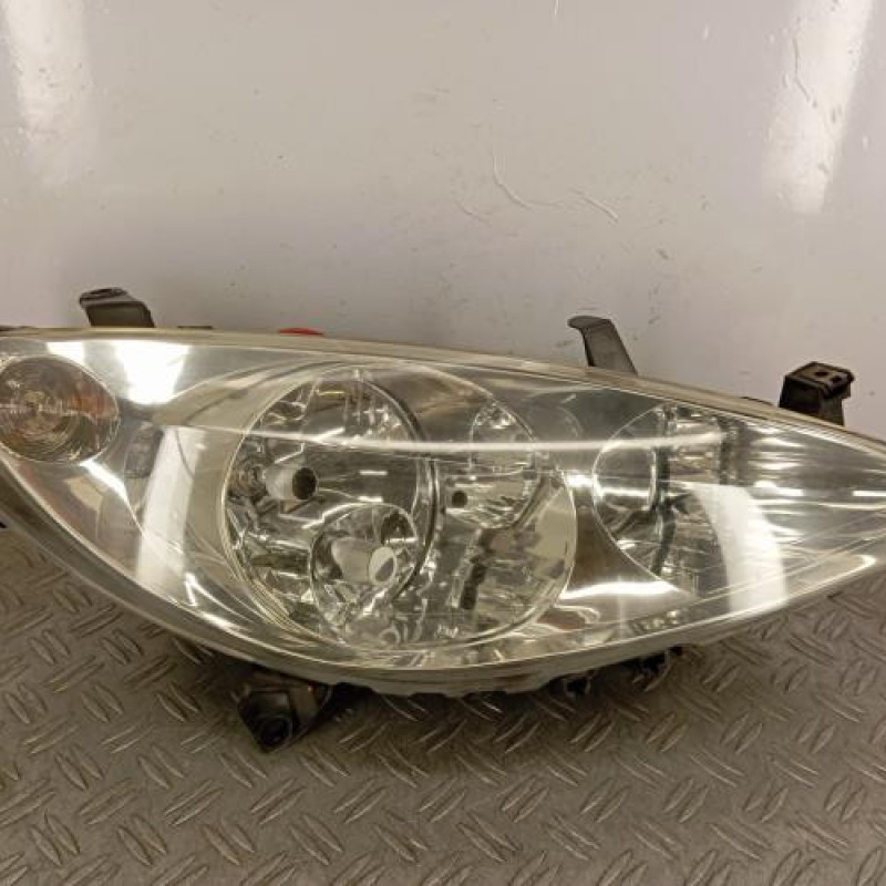 Optique avant principal droit (feux)(phare) PEUGEOT 307