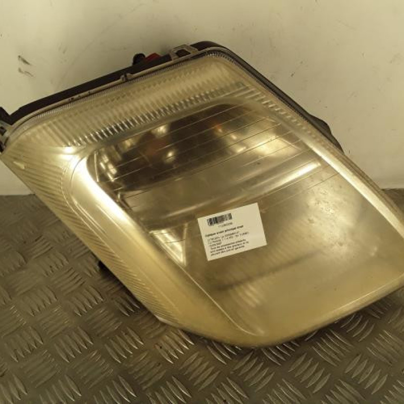 Optique avant principal droit (feux)(phare) CITROEN C2