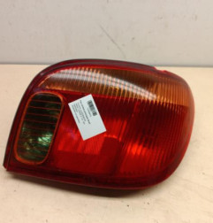 Feu arriere principal droit (feux) TOYOTA YARIS 1 Photo n°1