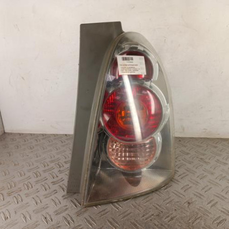 Feu arriere principal droit (feux) TOYOTA COROLLA VERSO 2 Photo n°1