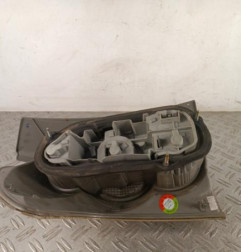 Feu arriere principal droit (feux) TOYOTA COROLLA VERSO 2