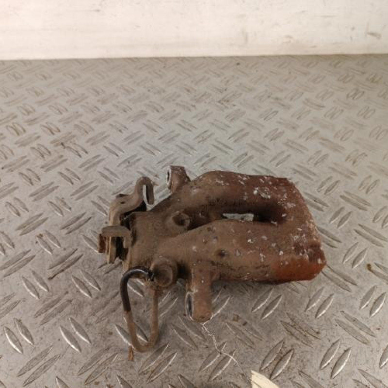 Etrier arriere gauche (freinage) PEUGEOT 307