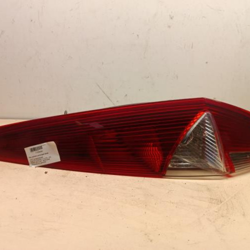 Feu arriere principal droit (feux) FIAT PUNTO 2