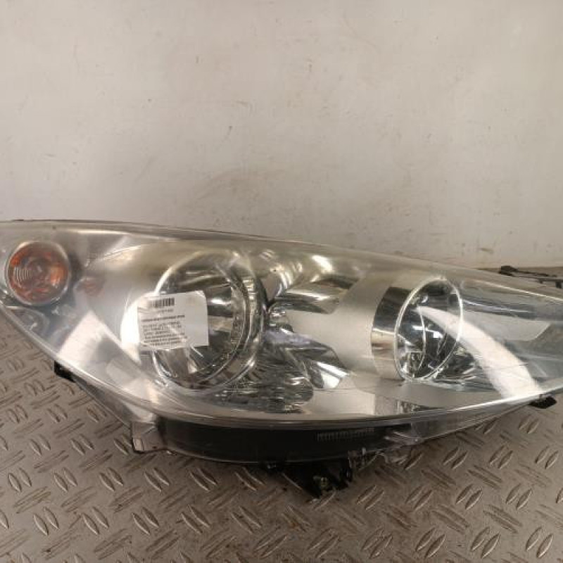 Optique avant principal droit (feux)(phare) PEUGEOT 308 1