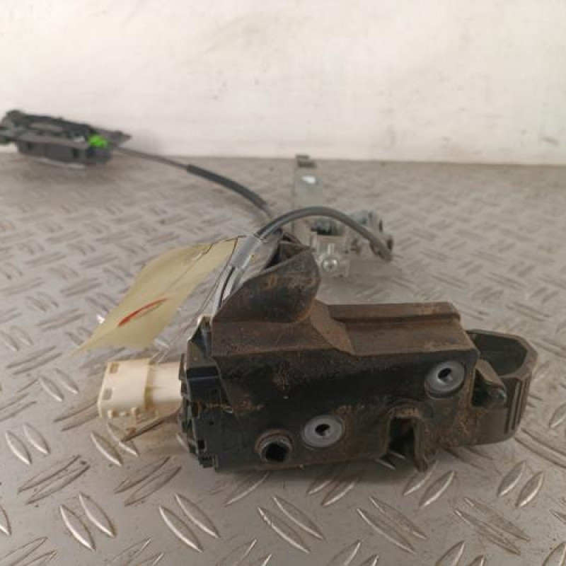 Serrure avant gauche CITROEN C4 1