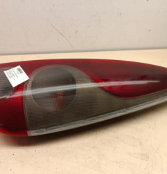 Feu arriere principal droit (feux) TOYOTA YARIS VERSO