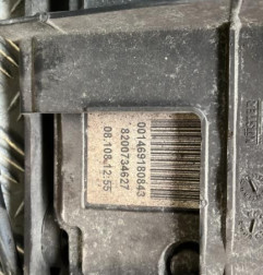 Bloc electrique de frein a main RENAULT SCENIC 2