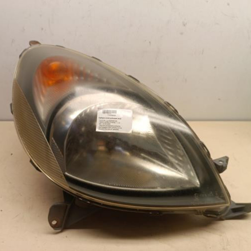 Optique avant principal droit (feux)(phare) TOYOTA YARIS VERSO
