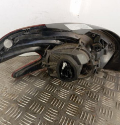 Feu arriere principal droit (feux) PEUGEOT 208 1 Photo n°3