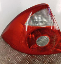 Feu arriere principal gauche (feux) FORD MONDEO 2 Photo n°1