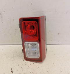 Feu de pare choc arriere gauche RENAULT TRAFIC 3 COURT Photo n°1