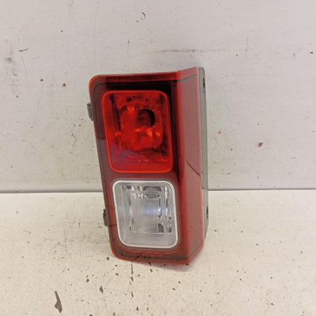 Feu de pare choc arriere gauche RENAULT TRAFIC 3 COURT Photo n°1