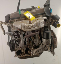 Moteur PEUGEOT 206 Photo n°3