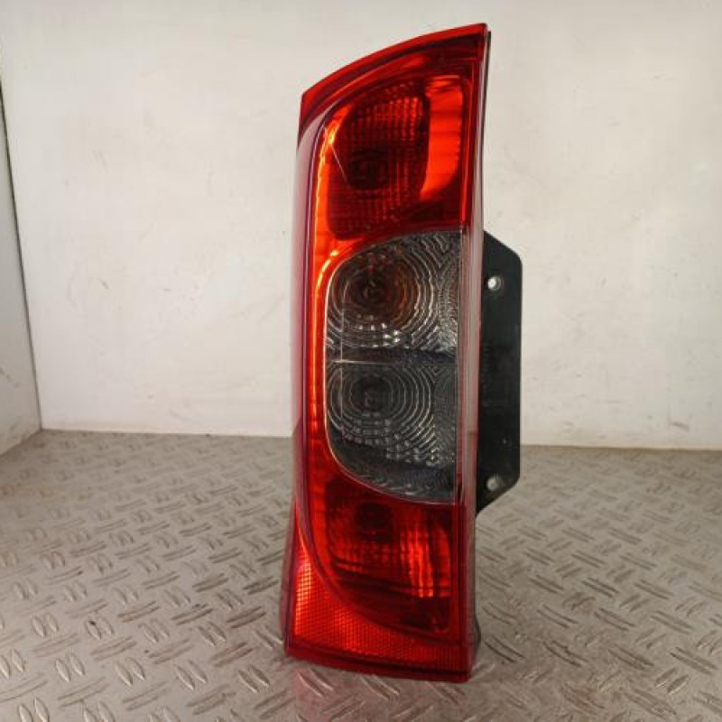 Feu arriere principal gauche (feux) PEUGEOT BIPPER
