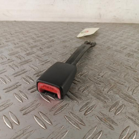 Attache ceinture avant gauche TOYOTA YARIS VERSO