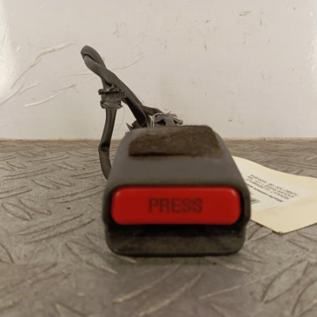 Attache ceinture avant gauche RENAULT KADJAR