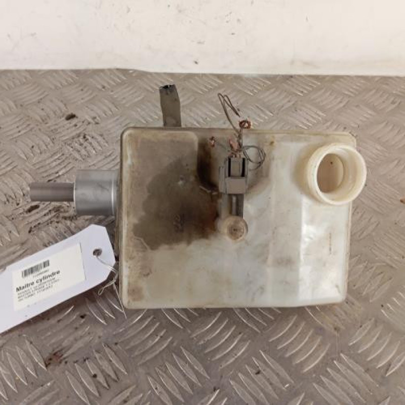 Maitre cylindre (freinage) RENAULT MASTER 3