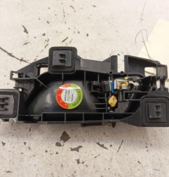 Poignee interieur avant droit PEUGEOT 308 3