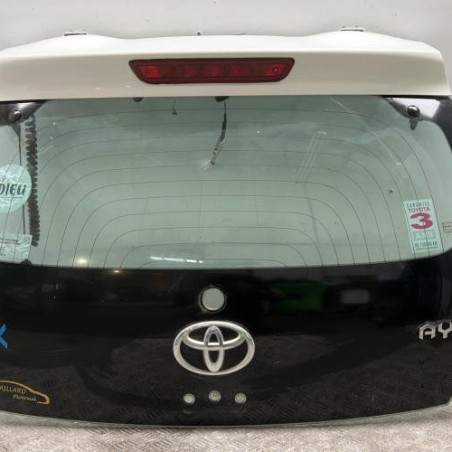 Lunette arriere TOYOTA AYGO 2 Photo n°1