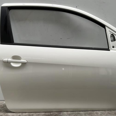Porte avant droit TOYOTA AYGO 2 Photo n°1
