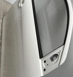Porte avant droit TOYOTA AYGO 2 Photo n°3